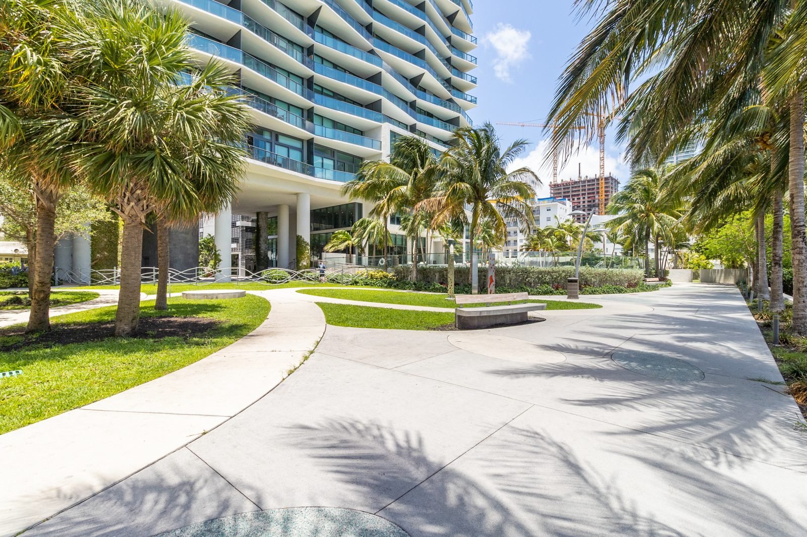 Icon Bay residence photo 23