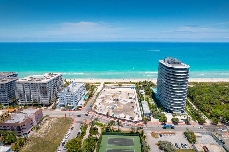 Miami waterfront condominium buildings affected by new Florida condo laws